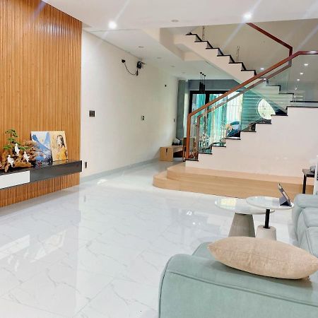 Aurora Homestay Κουάνγκ Νγκάι Εξωτερικό φωτογραφία